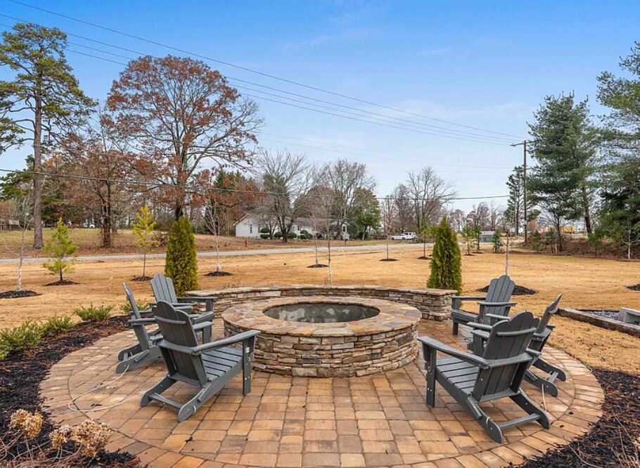 Building Photo - 784 Embark Cir