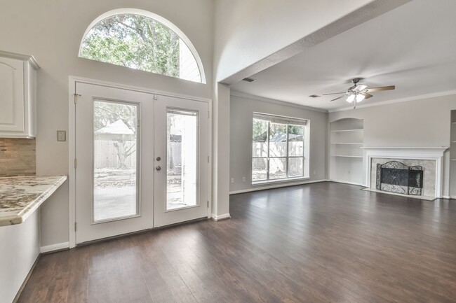 Building Photo - Gorgeous home in Imperial Oaks!