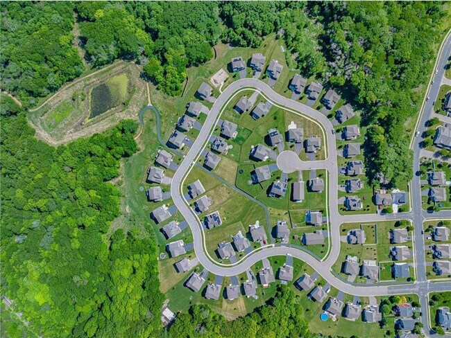 Building Photo - 140X Ironwood Ct