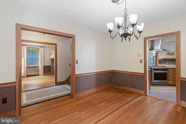Building Photo - 5109 Fairglen Ln