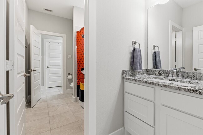 Building Photo - 417 Ripple Edge Ct