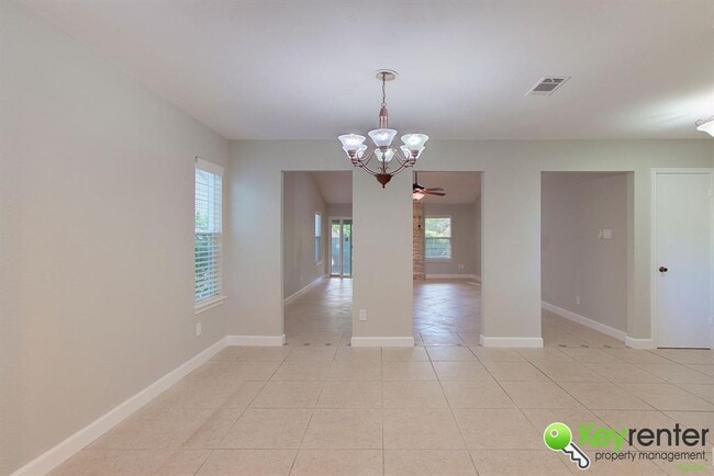 Building Photo - 9802 Willers Way