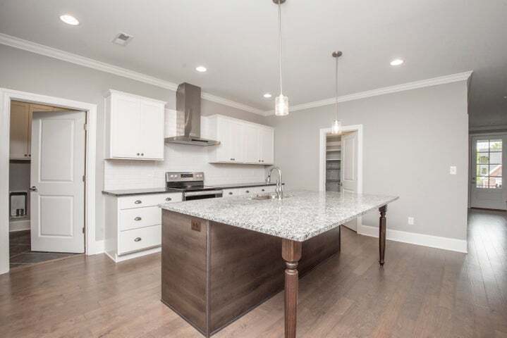 Building Photo - 481 Chapel Grove Ln