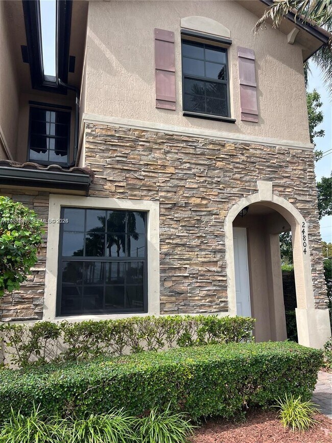 Building Photo - 24804 SW 116th Ave