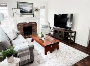 Building Photo - Iowa