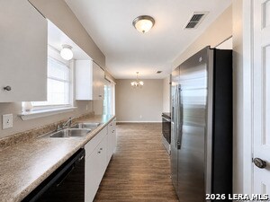 Building Photo - 206 Balboa Dr