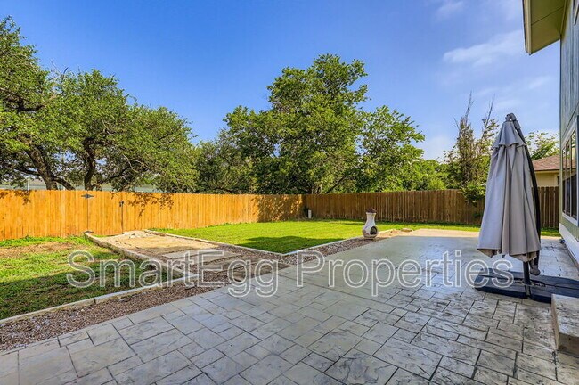 Building Photo - 11426 Bristle Oak Trail