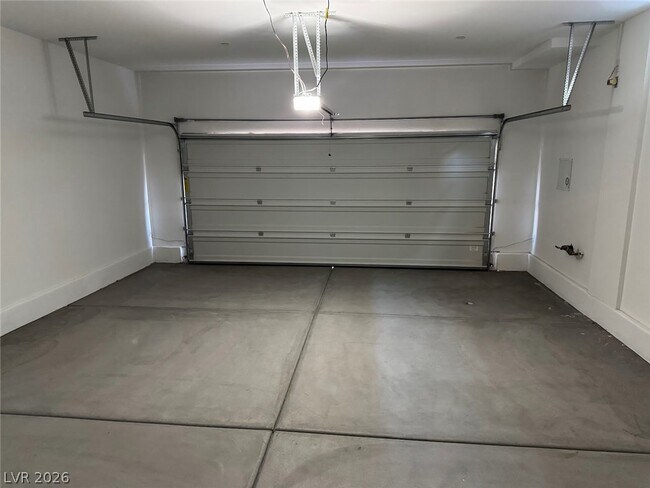 Building Photo - 197 Wewatta Ave