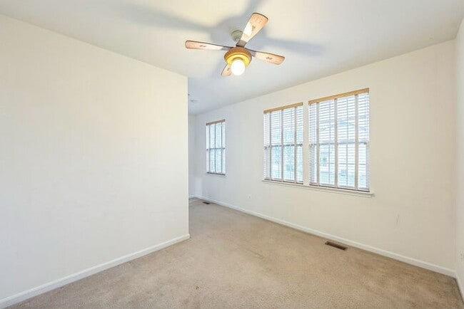 Building Photo - 22908 Snow Leopard Dr