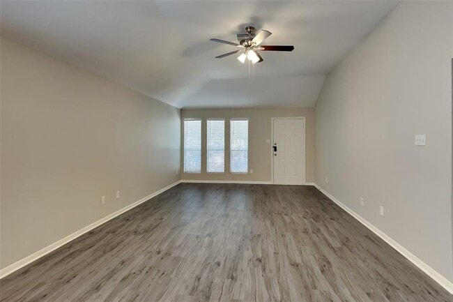 Building Photo - 5546 Calm Ct
