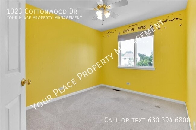 Building Photo - 1323 Cottonwood Dr