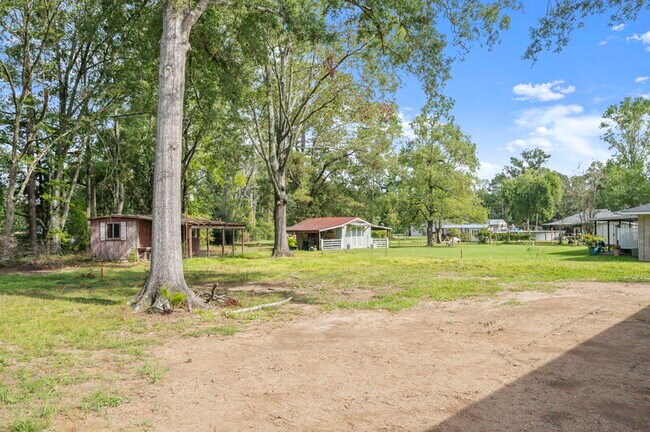 Building Photo - 30673 Dunn Rd