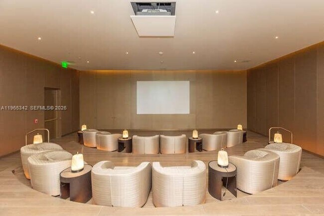 Building Photo - 18975 Collins Ave