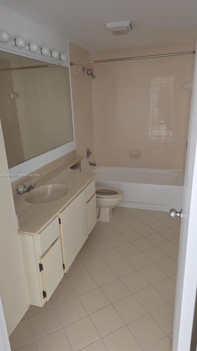 Building Photo - 739 Mill Valley Pl