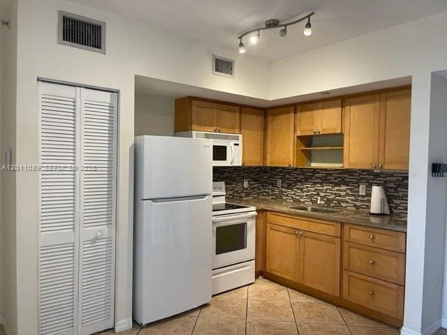 Building Photo - 2630 SW 28th St