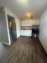 Kitchen - 2663-2671 Medary Ave