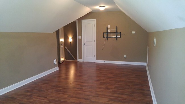 Building Photo - 3719 Castle Pines Ln