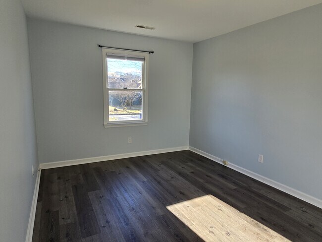 Building Photo - 3533 Cedar Post Rd