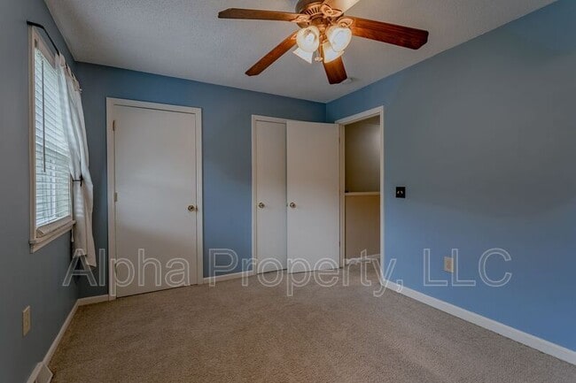 Building Photo - 132 Shockley St