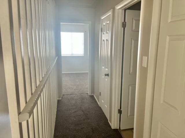 Building Photo - Pheasant Glen Town House #34