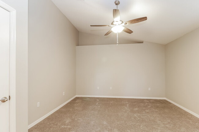 Building Photo - 30139 Rattana Ct