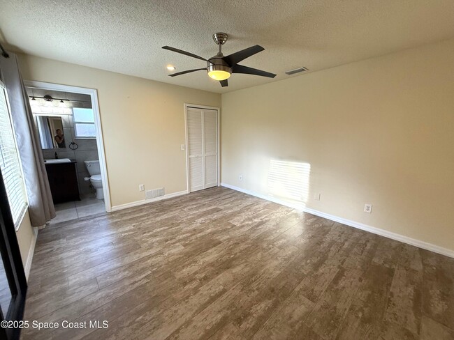 Building Photo - 1116 Glancy Ave NW