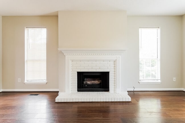 Building Photo - 2012 Russet Meadows Ct