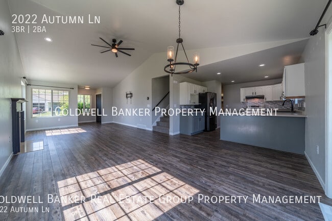 Building Photo - 2022 Autumn Ln