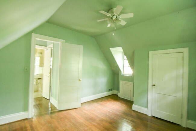 Building Photo - 112 Cleveland Ave