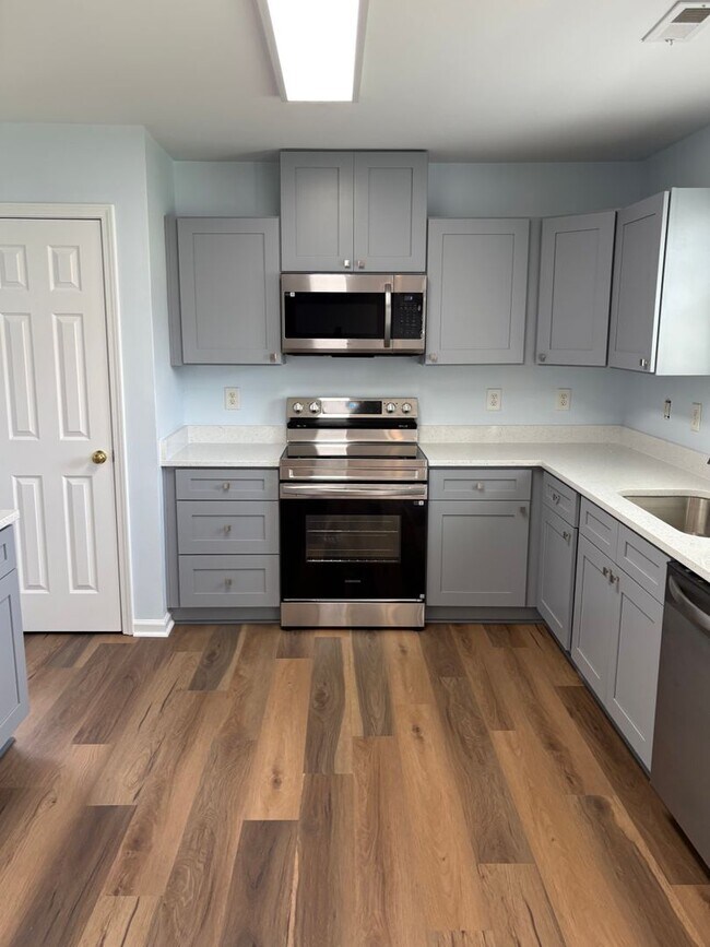Building Photo - Updated Raleigh Home with Solar Savings & Fenced Backyard