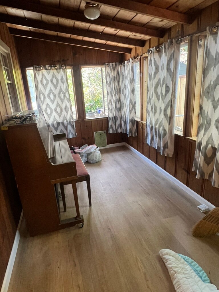 Building Photo - 2733 Bryant St