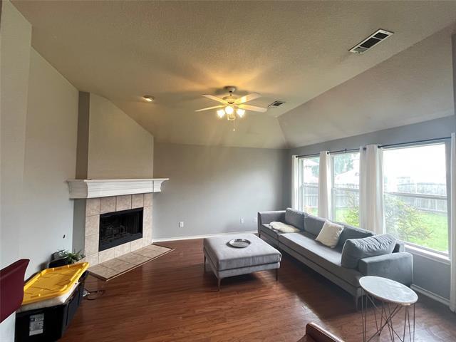 Building Photo - 5524 Glenview Ln
