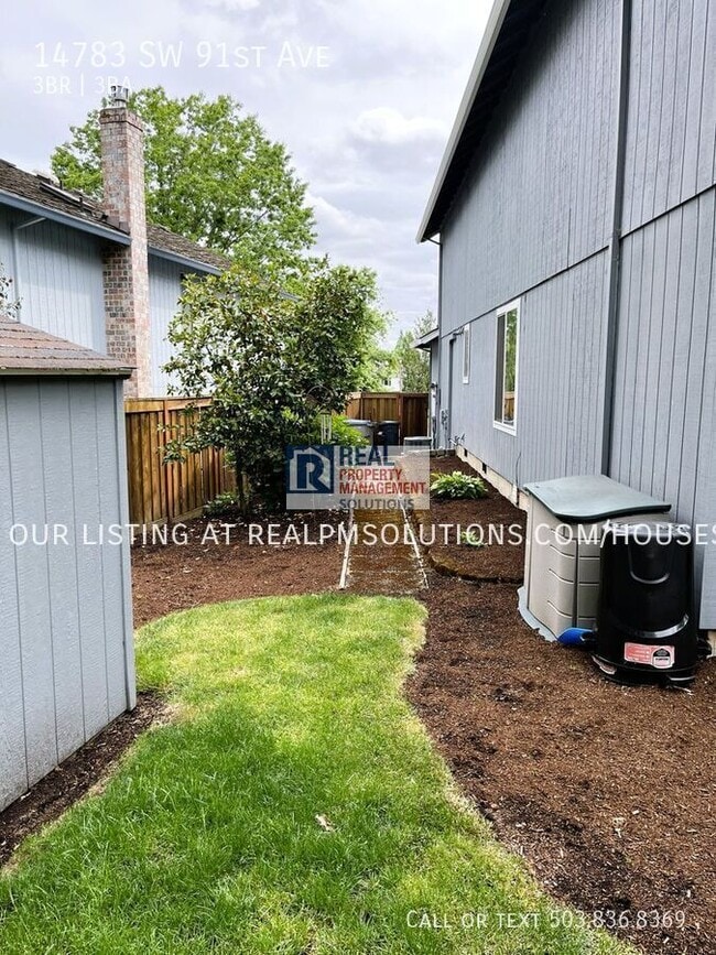 Building Photo - 14783 SW 91st Ave
