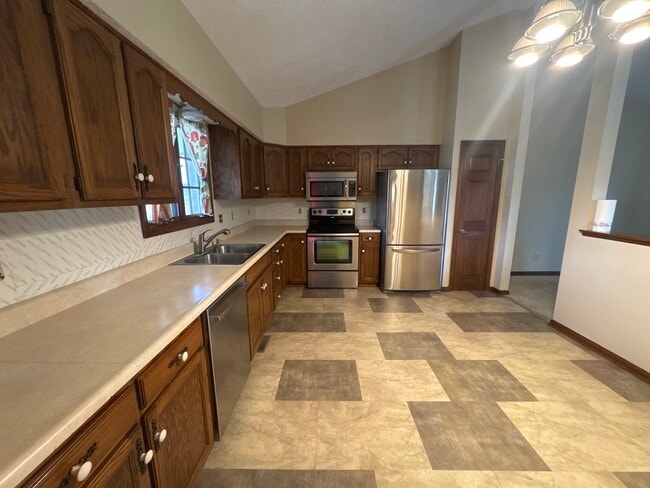 Building Photo - 9229 Westdrum Ct