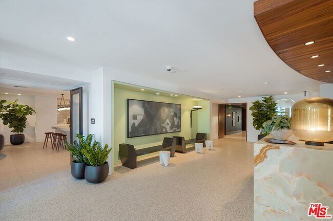 Building Photo - 10777 Wilshire Blvd