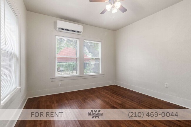 Building Photo - 1618 W Kings Hwy