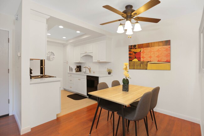 Building Photo - 10240 Black Mountain Rd