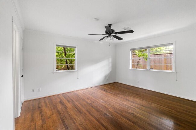 Building Photo - 5018 Willowbend Blvd