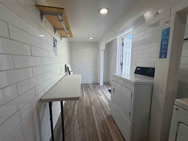 Building Photo - 209 Flagler Blvd