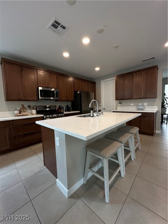 Building Photo - 1309 Azure Jay Ave