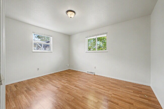Building Photo - 2519 Danbury Dr