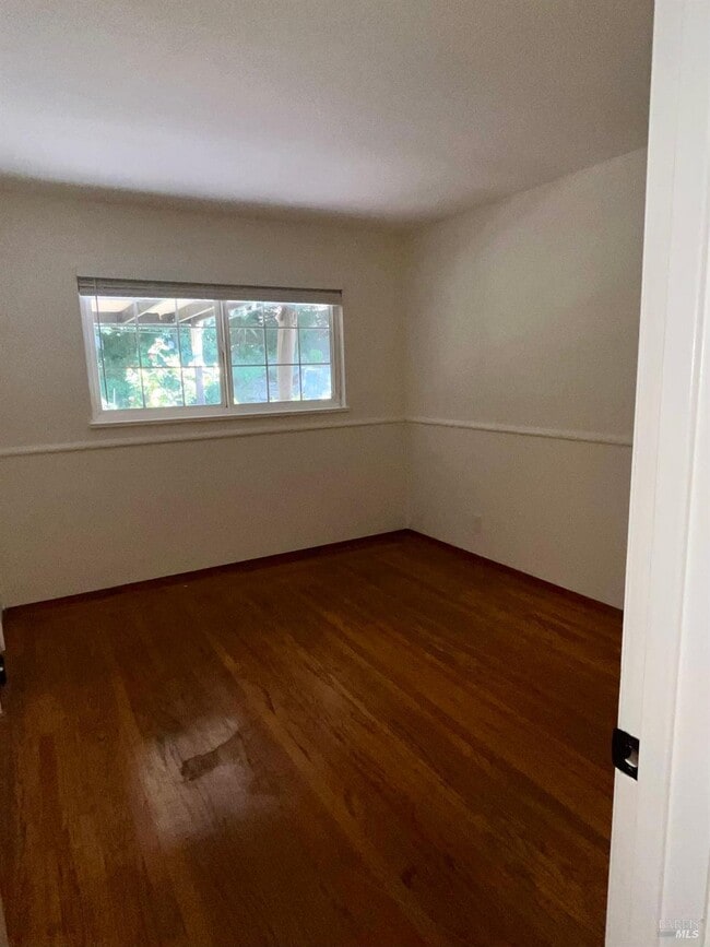 Building Photo - 323 Rheem Blvd