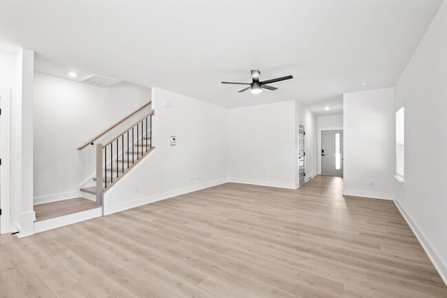 Building Photo - Bright & Modern New Construction Townhome ...