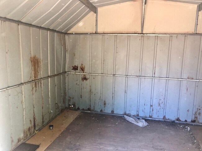 Building Photo - Pre leasing now for 4/1/2026