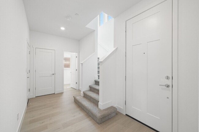 Building Photo - 465 Prosecco Wy