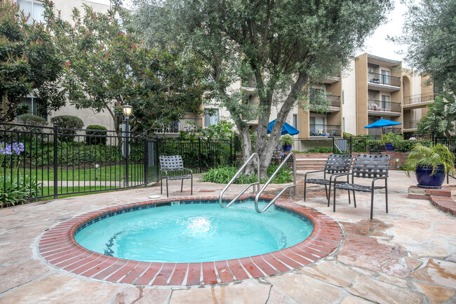 Building Photo - 3450 Sawtelle Blvd