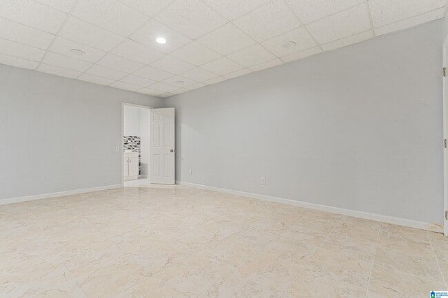 Building Photo - 1538 Jacobs Cir