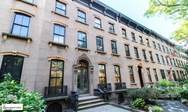 Building Photo - 3 bedroom in BROOKLYN NY 11231