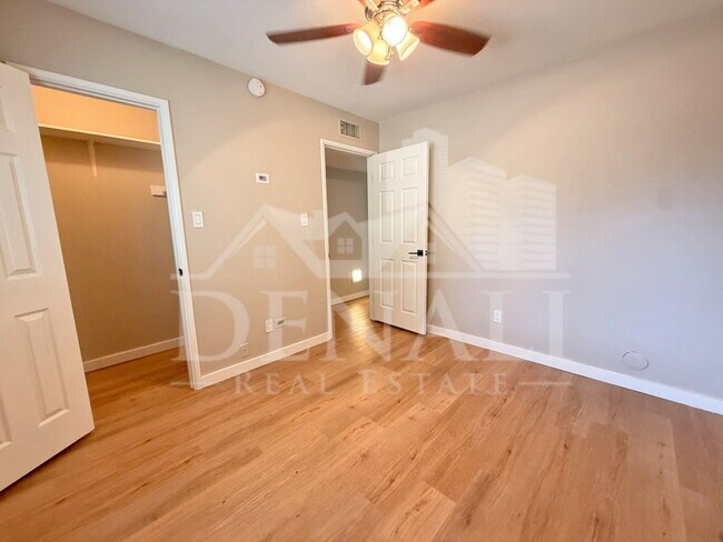 Building Photo - 8314 E Keim Dr