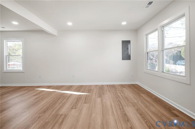Building Photo - 1723 Blair St